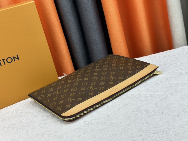 LV Clutch Bags